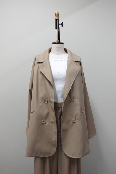 テーラードオーバージャケット